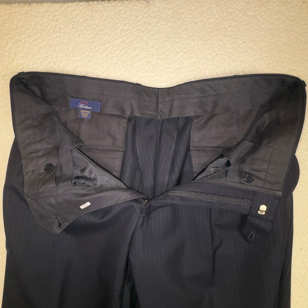 Brooks Brothers 1818 Madison Navy Pinstripe Wool Pleat/Cuff Dress Pants 37W - Picture 5 of 16